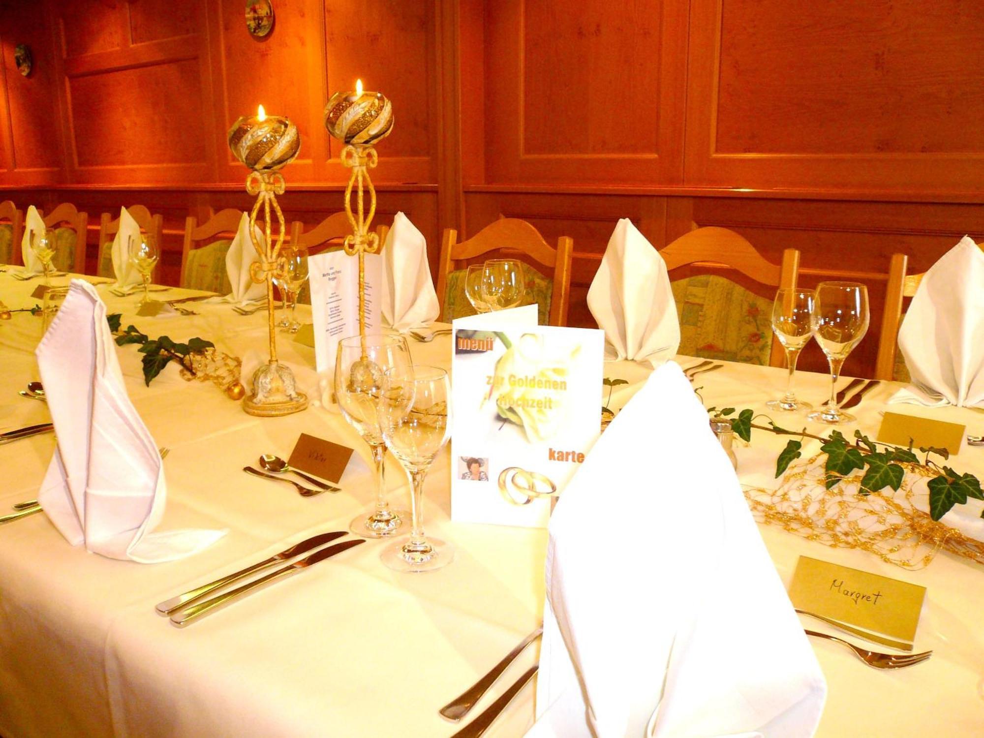 Hotel Gasthof Baeren ไวน์การ์เทิน ภายนอก รูปภาพ